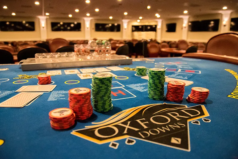 Catch Fine Table Gaming at the Oxford Downs Poker Room
