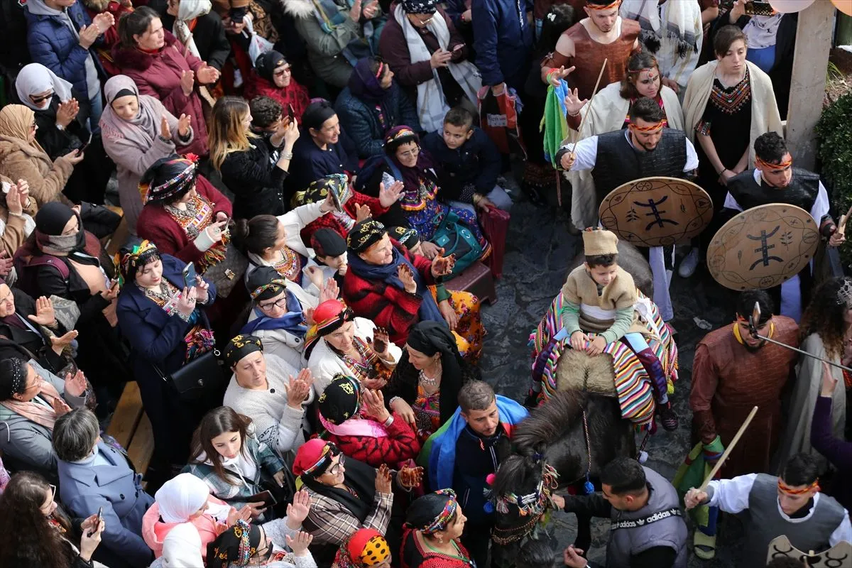 The Intricate Tapestry of Amaziğ Culture